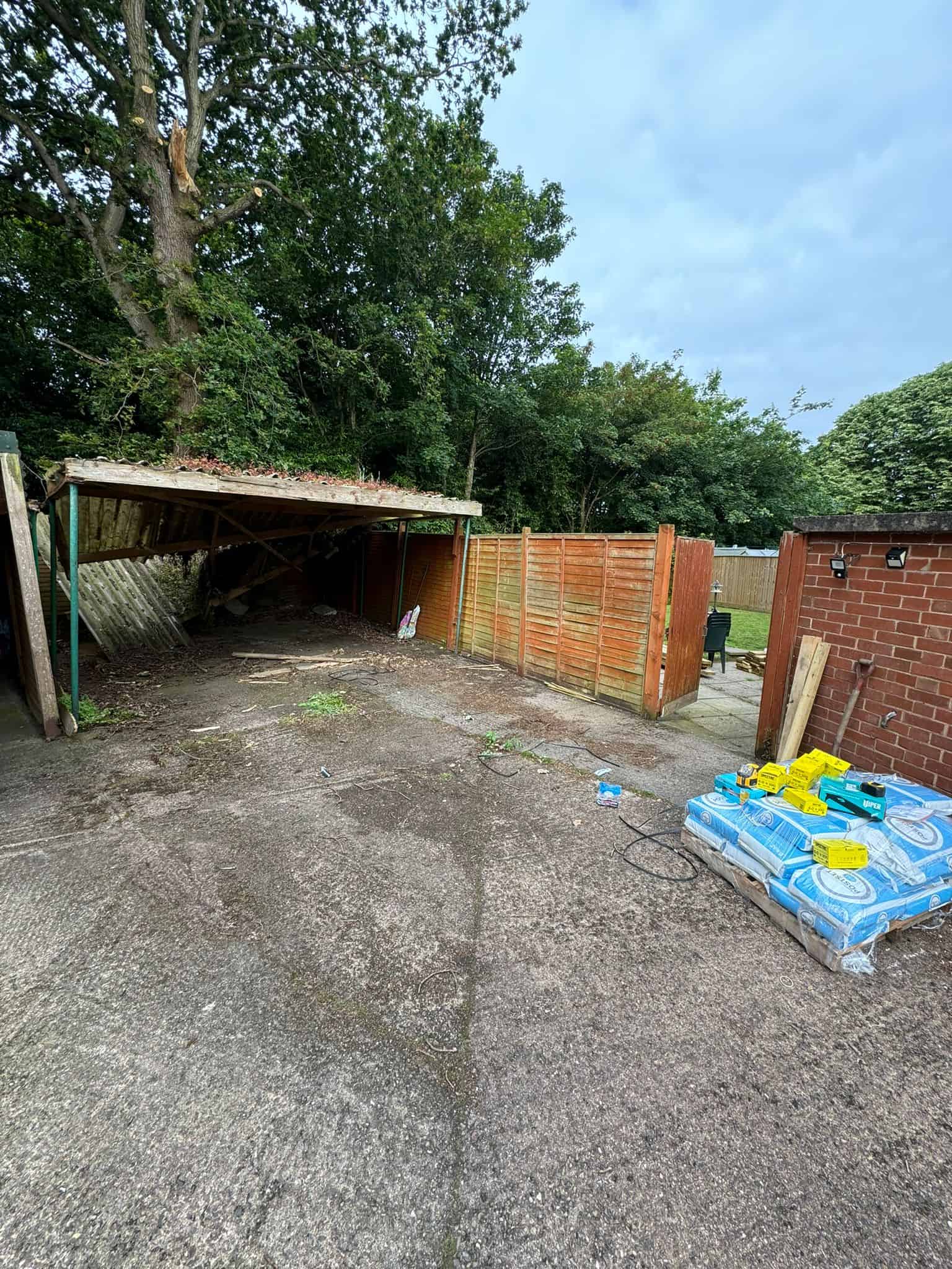 Toughened garden shed under construction by JB Carpentry & Construction.